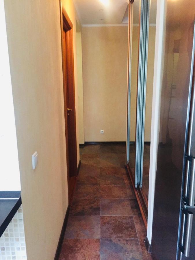 קייב Apartment Mala Zhytomyrska 10 מראה חיצוני תמונה