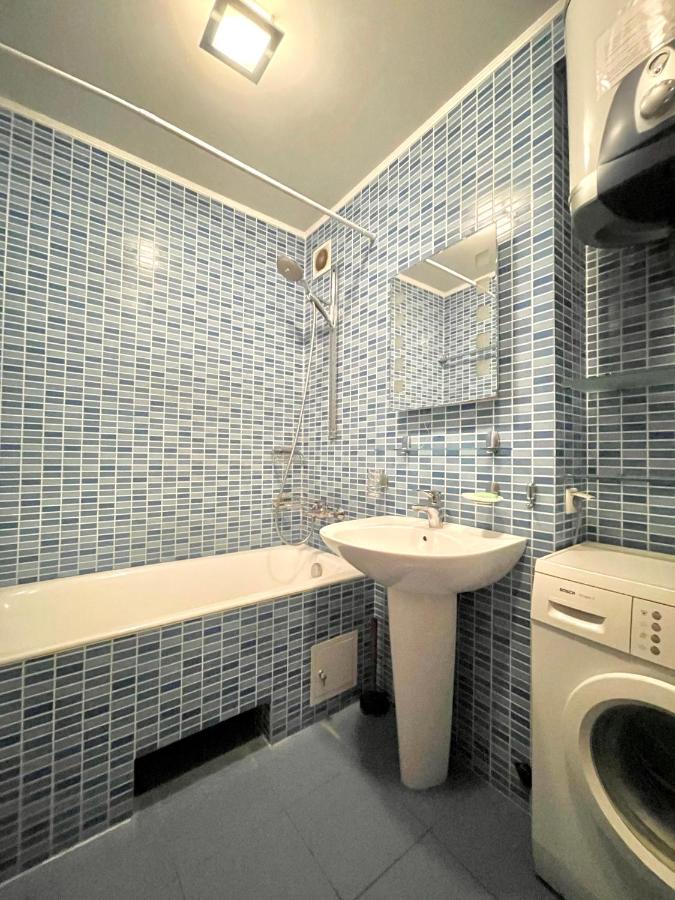 קייב Apartment Mala Zhytomyrska 10 מראה חיצוני תמונה
